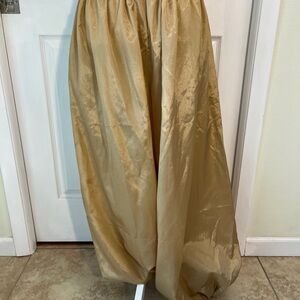 Chic Gold Harem Pants - size Medium